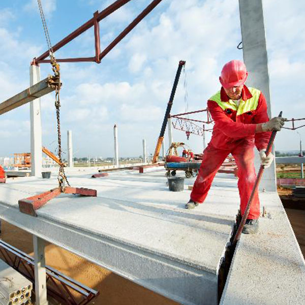 Terlibat dalam pembangunan infrastruktur seperti gedung, jalan, dan proyek konstruksi lainnya.